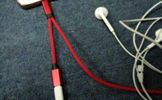 苹果耳机右边的不响了